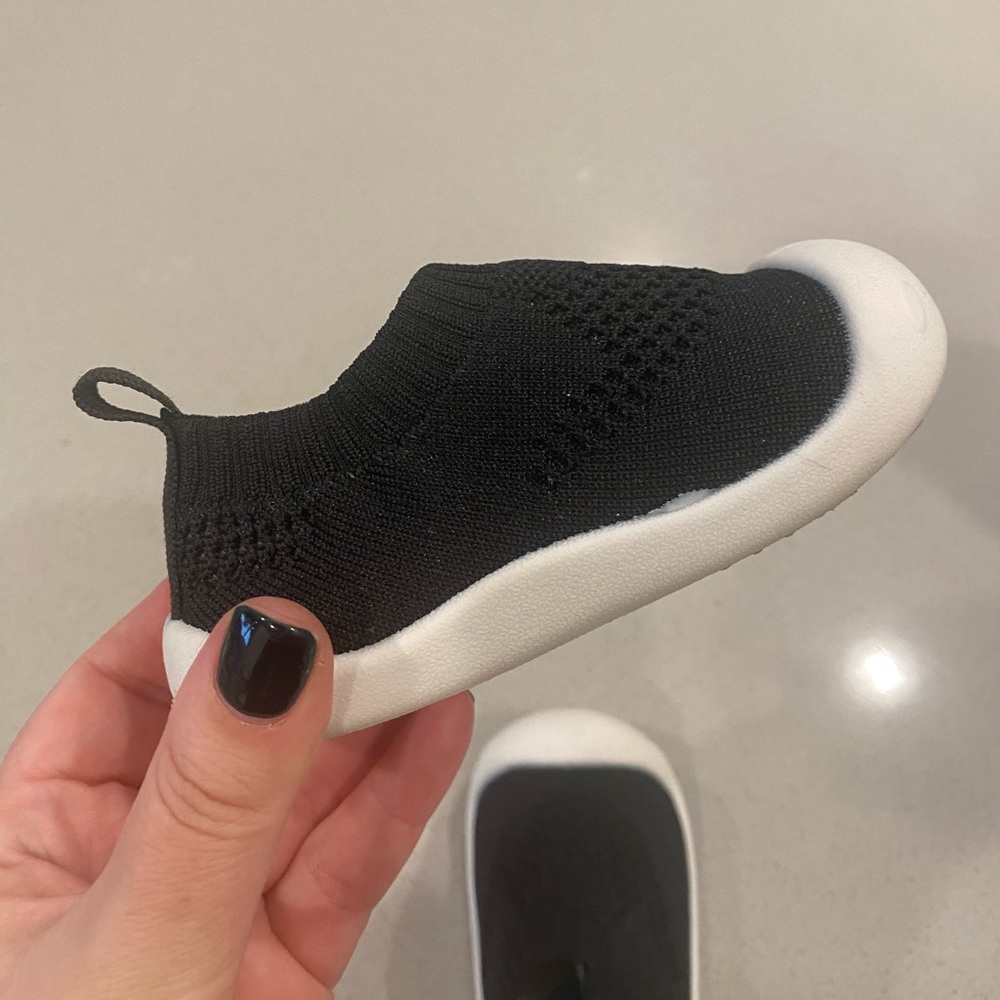 Baby slip on shoes - Picture 2 of 4
